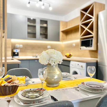 Art Apartment For 4 People Free Parking & Wifi Stara Zagora Exteriör bild
