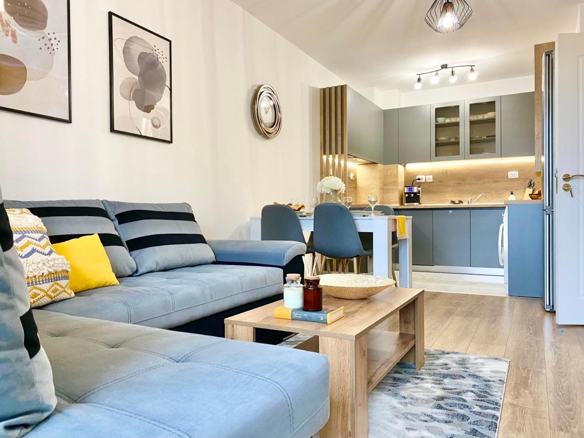 Art Apartment For 4 People Free Parking & Wifi Stara Zagora Exteriör bild